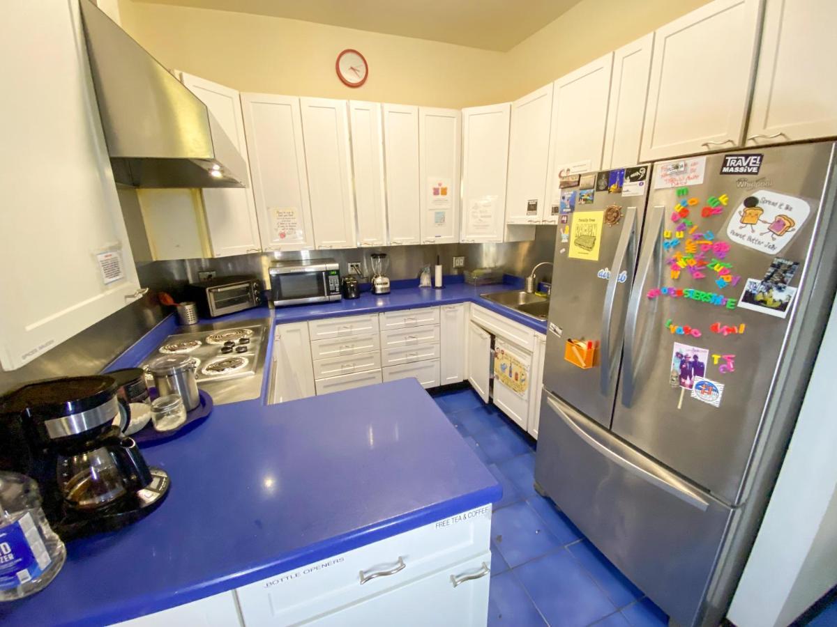 Ith Pacific Tradewinds Backpacker Hostal